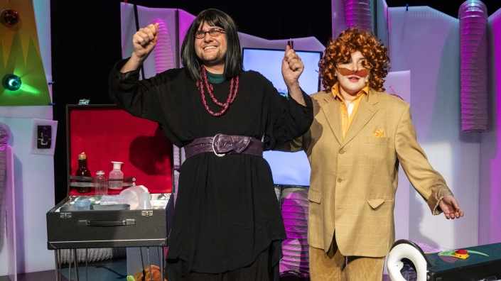 Heer Otto LE by Moon Saris 9