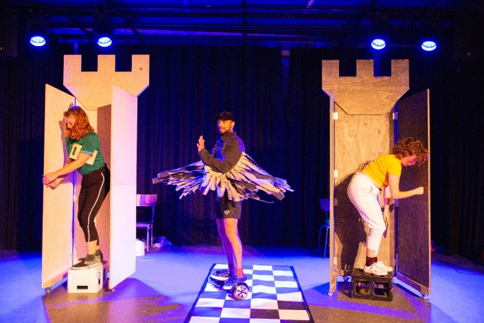 Het prinsessenverzet jeugdtheater voorstelling van de Nachtdieren met o.a. Jonata Taal